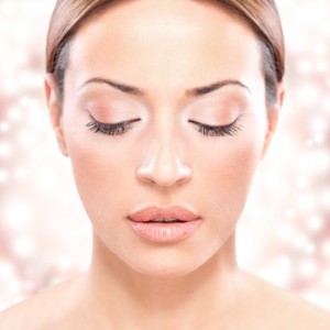 Image of girl that received eyelash and eyebrow tinting at theSanctuary Spa